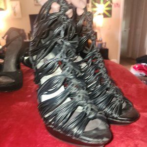 Dollhouse Black  strappy heels Size 6